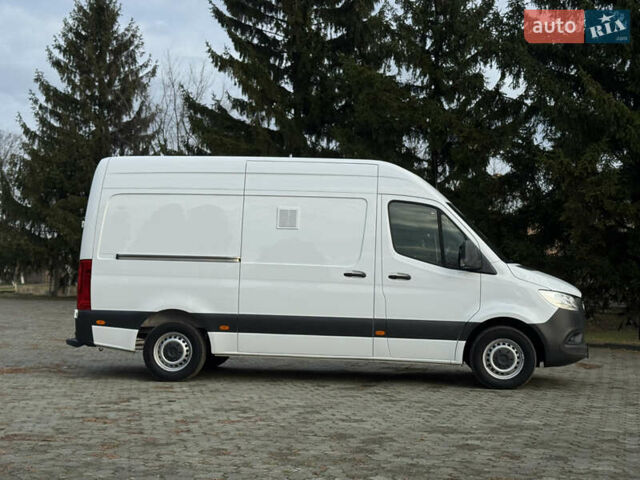 Белый Мерседес Sprinter, объемом двигателя 2.14 л и пробегом 233 тыс. км за 21700 $, фото 14 на Automoto.ua