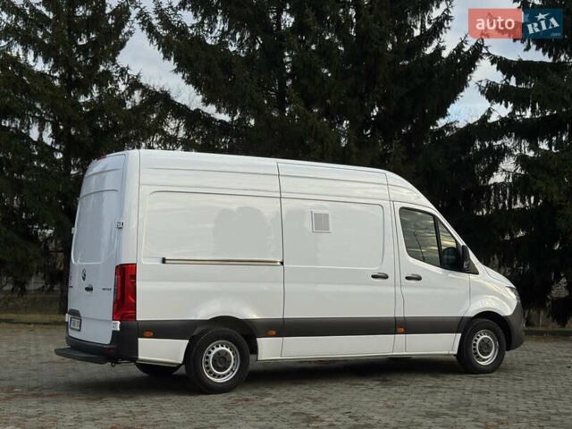 Белый Мерседес Sprinter, объемом двигателя 2.14 л и пробегом 233 тыс. км за 21700 $, фото 13 на Automoto.ua