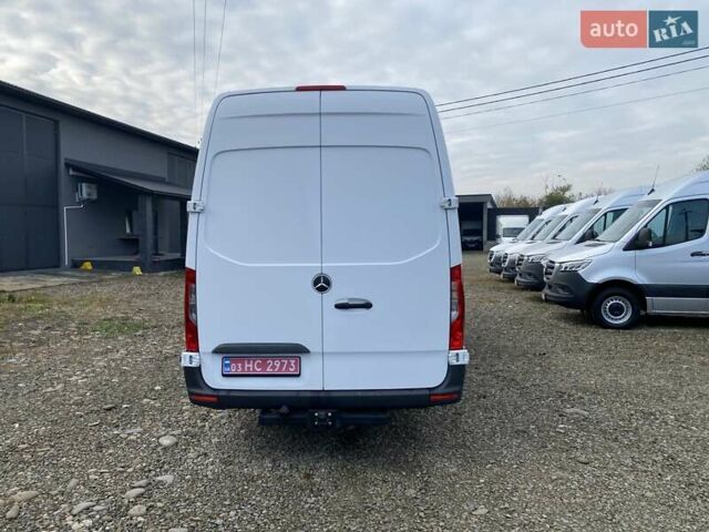 Белый Мерседес Sprinter, объемом двигателя 2.2 л и пробегом 256 тыс. км за 24500 $, фото 13 на Automoto.ua