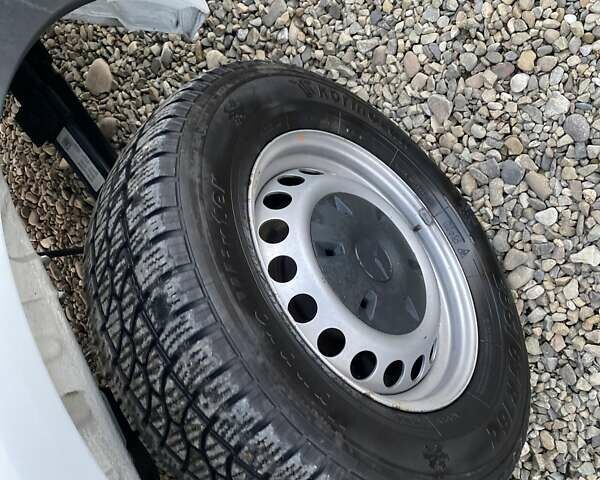 Білий Мерседес Sprinter, об'ємом двигуна 2.2 л та пробігом 156 тис. км за 23550 $, фото 29 на Automoto.ua