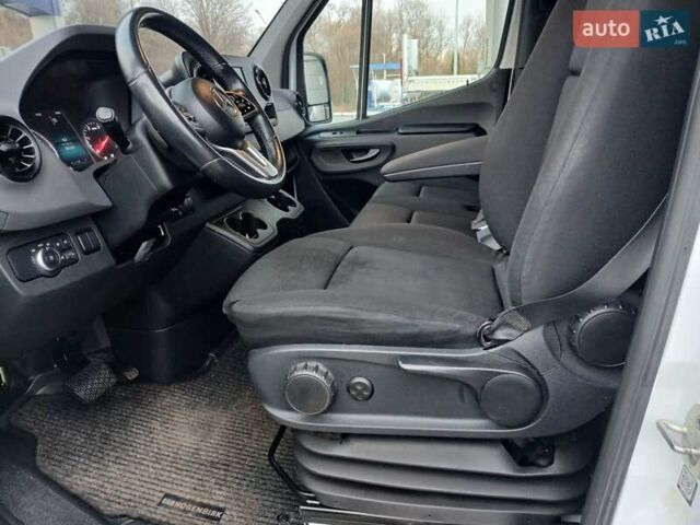 Білий Мерседес Sprinter, об'ємом двигуна 2.2 л та пробігом 296 тис. км за 23999 $, фото 14 на Automoto.ua