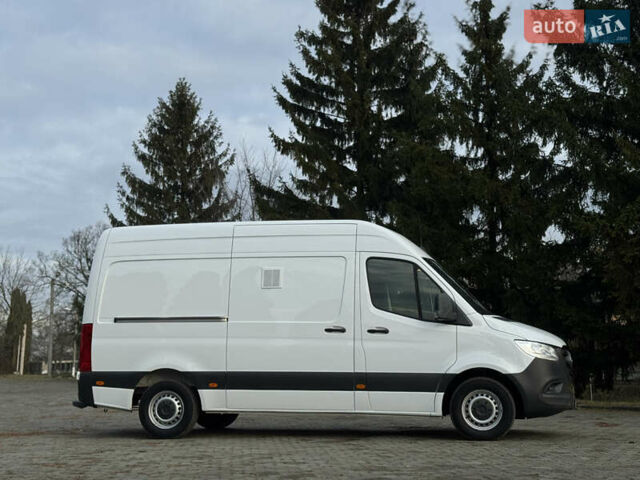 Белый Мерседес Sprinter, объемом двигателя 2.14 л и пробегом 233 тыс. км за 21700 $, фото 15 на Automoto.ua