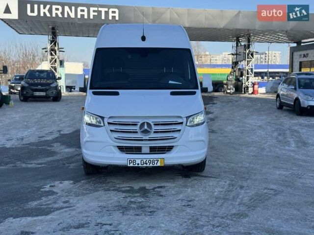 Белый Мерседес Sprinter, объемом двигателя 2.14 л и пробегом 261 тыс. км за 25500 $, фото 55 на Automoto.ua