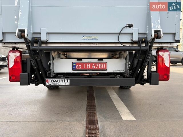 Белый Мерседес Sprinter, объемом двигателя 2.2 л и пробегом 250 тыс. км за 25300 $, фото 13 на Automoto.ua