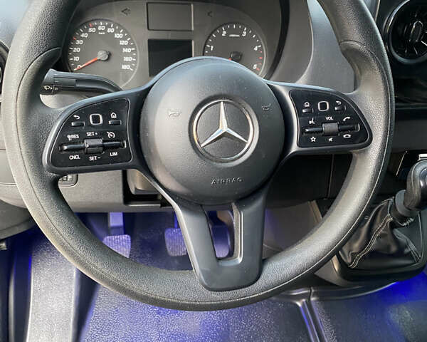 Білий Мерседес Sprinter, об'ємом двигуна 2.2 л та пробігом 520 тис. км за 25900 $, фото 18 на Automoto.ua