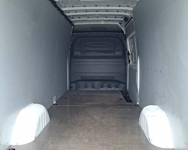 Белый Мерседес Sprinter, объемом двигателя 22 л и пробегом 256 тыс. км за 26500 $, фото 12 на Automoto.ua
