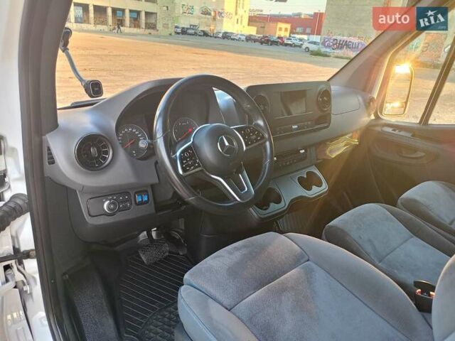 Белый Мерседес Sprinter, объемом двигателя 0 л и пробегом 520 тыс. км за 19000 $, фото 9 на Automoto.ua