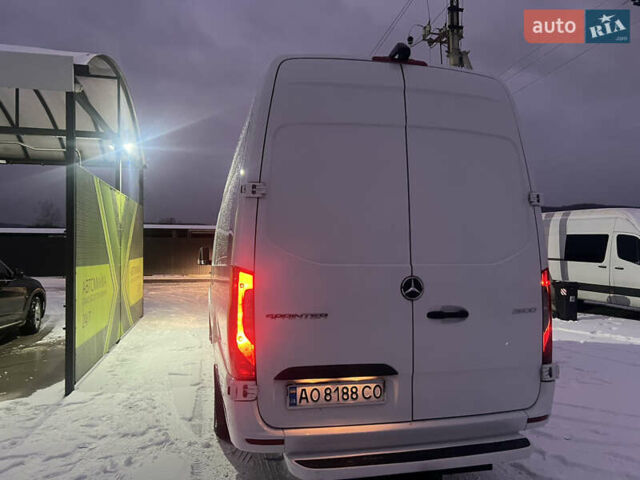 Білий Мерседес Sprinter, об'ємом двигуна 2.99 л та пробігом 429 тис. км за 43500 $, фото 53 на Automoto.ua
