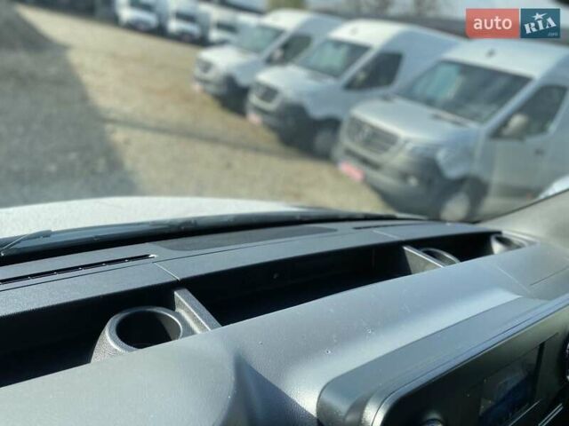 Белый Мерседес Sprinter, объемом двигателя 2.2 л и пробегом 256 тыс. км за 24500 $, фото 51 на Automoto.ua