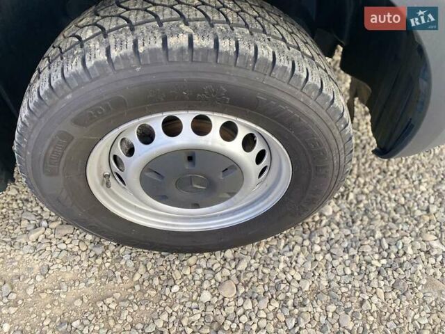 Белый Мерседес Sprinter, объемом двигателя 2.2 л и пробегом 165 тыс. км за 23350 $, фото 19 на Automoto.ua