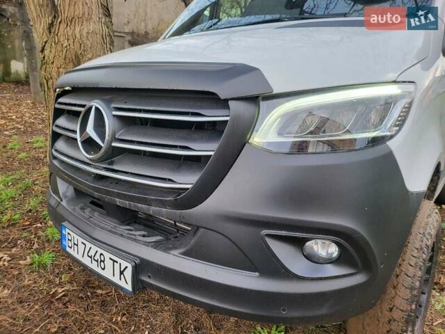 Белый Мерседес Sprinter, объемом двигателя 3 л и пробегом 142 тыс. км за 55000 $, фото 12 на Automoto.ua