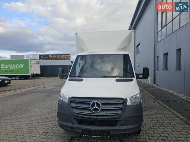 Белый Мерседес Sprinter, объемом двигателя 2.2 л и пробегом 165 тыс. км за 23500 $, фото 1 на Automoto.ua