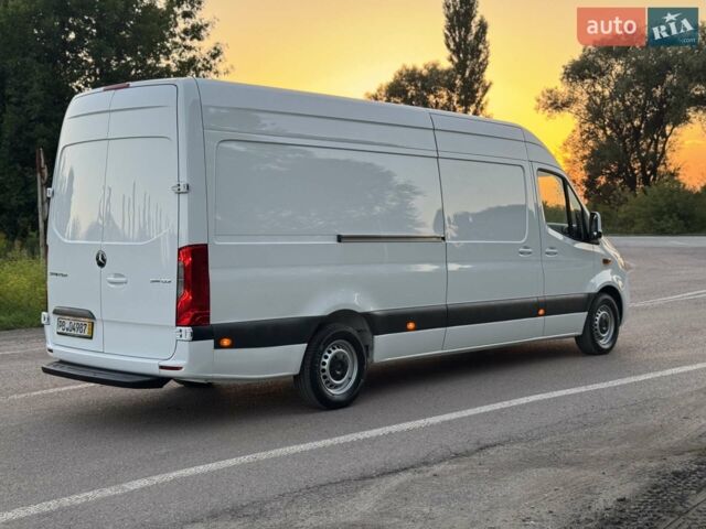 Белый Мерседес Sprinter, объемом двигателя 2.14 л и пробегом 261 тыс. км за 24900 $, фото 11 на Automoto.ua