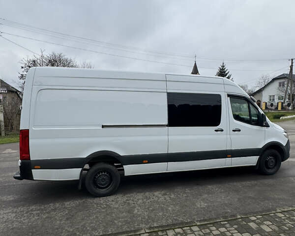 Білий Мерседес Sprinter, об'ємом двигуна 2.99 л та пробігом 350 тис. км за 33000 $, фото 3 на Automoto.ua