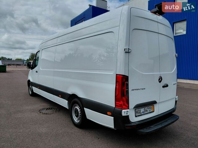 Белый Мерседес Sprinter, объемом двигателя 2.14 л и пробегом 290 тыс. км за 24499 $, фото 10 на Automoto.ua