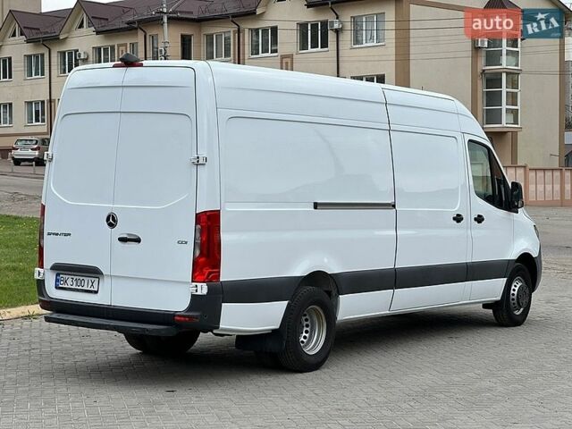 Белый Мерседес Sprinter, объемом двигателя 2.99 л и пробегом 69 тыс. км за 50999 $, фото 11 на Automoto.ua