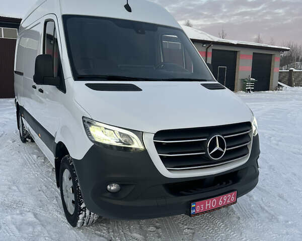 Білий Мерседес Sprinter, об'ємом двигуна 2.99 л та пробігом 349 тис. км за 34000 $, фото 2 на Automoto.ua