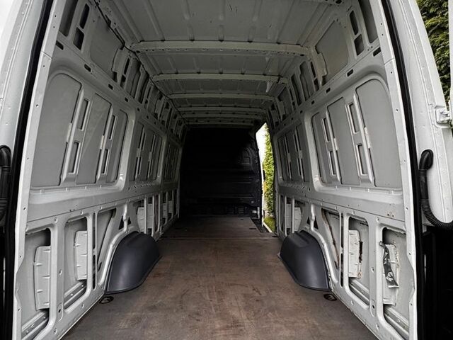 Білий Мерседес Sprinter, об'ємом двигуна 2.2 л та пробігом 262 тис. км за 22700 $, фото 13 на Automoto.ua