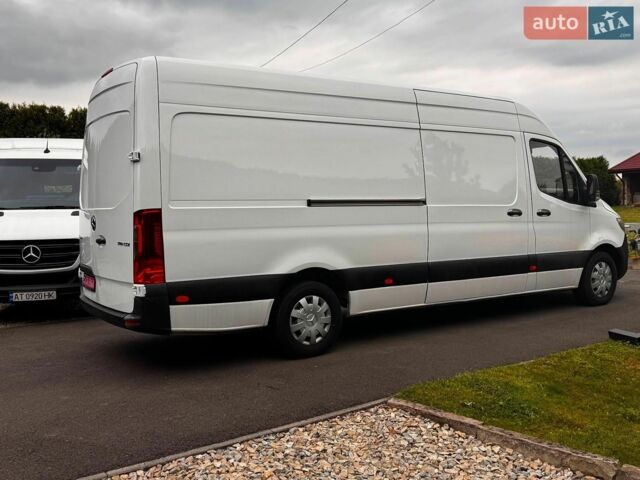 Білий Мерседес Sprinter, об'ємом двигуна 2.2 л та пробігом 262 тис. км за 22700 $, фото 5 на Automoto.ua
