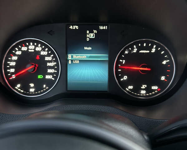 Білий Мерседес Sprinter, об'ємом двигуна 2.99 л та пробігом 349 тис. км за 34000 $, фото 57 на Automoto.ua