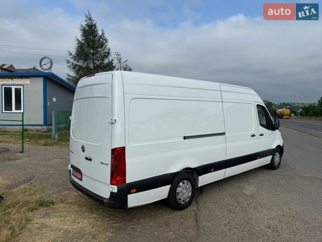 Білий Мерседес Sprinter, об'ємом двигуна 2.2 л та пробігом 262 тис. км за 22500 $, фото 2 на Automoto.ua