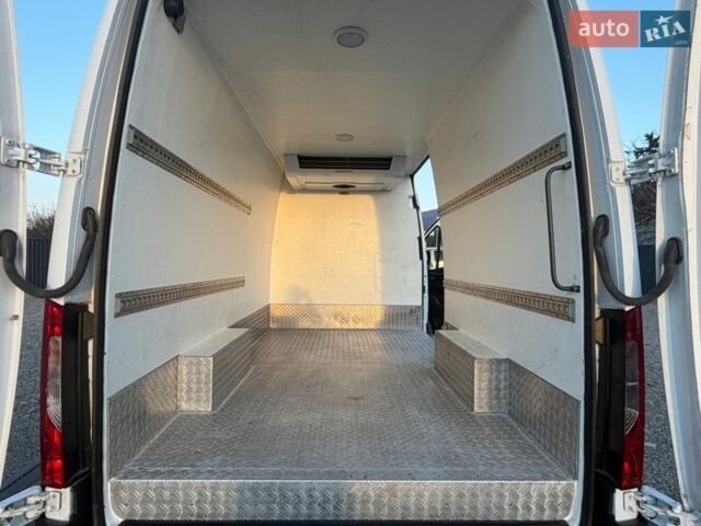 Білий Мерседес Sprinter, об'ємом двигуна 2.14 л та пробігом 235 тис. км за 25500 $, фото 18 на Automoto.ua