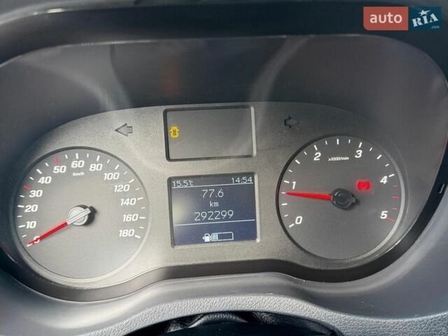 Білий Мерседес Sprinter, об'ємом двигуна 2.2 л та пробігом 292 тис. км за 21650 $, фото 8 на Automoto.ua