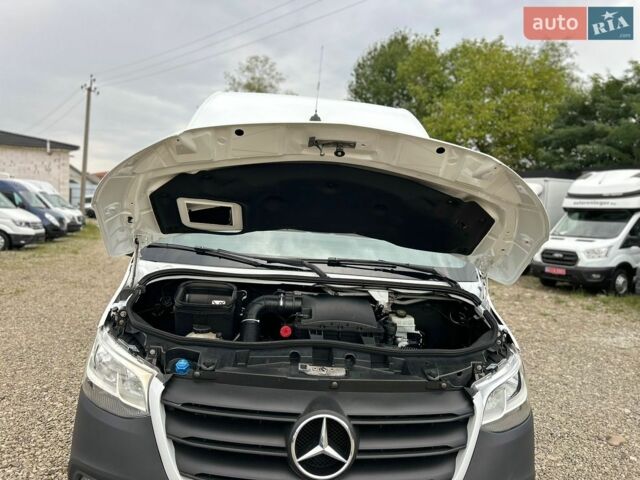 Білий Мерседес Sprinter, об'ємом двигуна 2.2 л та пробігом 190 тис. км за 21680 $, фото 30 на Automoto.ua