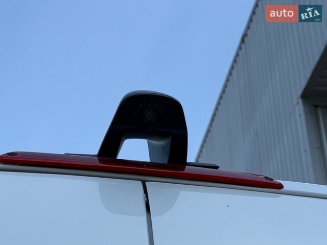 Білий Мерседес Sprinter, об'ємом двигуна 2.2 л та пробігом 172 тис. км за 23500 $, фото 20 на Automoto.ua