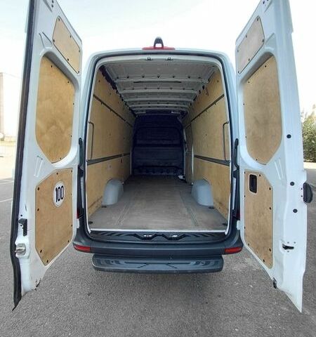 Белый Мерседес Sprinter, объемом двигателя 2.2 л и пробегом 302 тыс. км за 25500 $, фото 18 на Automoto.ua