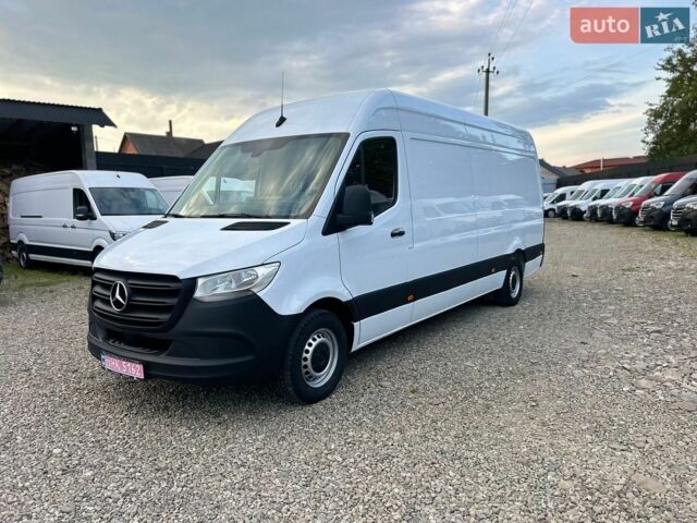 Белый Мерседес Sprinter, объемом двигателя 2.2 л и пробегом 247 тыс. км за 21600 $, фото 5 на Automoto.ua