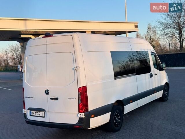 Белый Мерседес Sprinter, объемом двигателя 2.14 л и пробегом 425 тыс. км за 28800 $, фото 20 на Automoto.ua