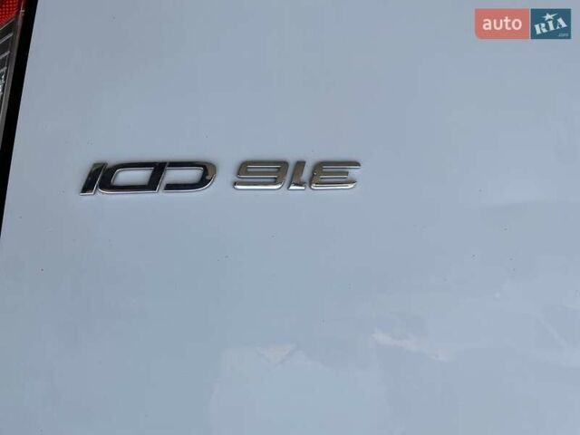 Белый Мерседес Sprinter, объемом двигателя 2.2 л и пробегом 165 тыс. км за 23350 $, фото 23 на Automoto.ua