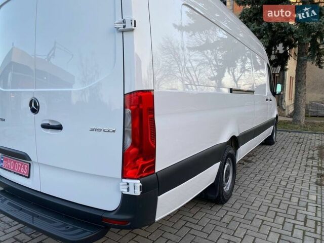 Белый Мерседес Sprinter, объемом двигателя 2.99 л и пробегом 187 тыс. км за 37400 $, фото 14 на Automoto.ua