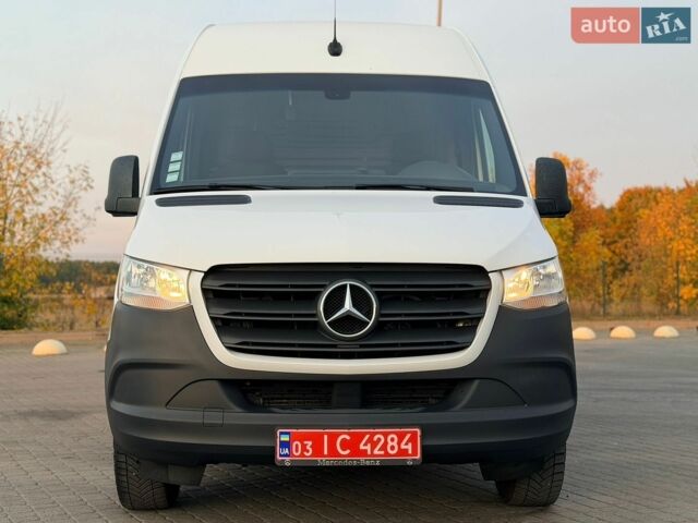 Білий Мерседес Sprinter, об'ємом двигуна 2.2 л та пробігом 330 тис. км за 25000 $, фото 13 на Automoto.ua