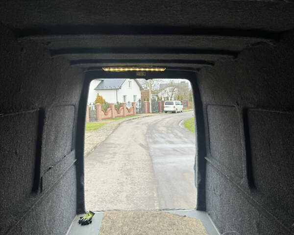 Білий Мерседес Sprinter, об'ємом двигуна 2.99 л та пробігом 350 тис. км за 33000 $, фото 14 на Automoto.ua