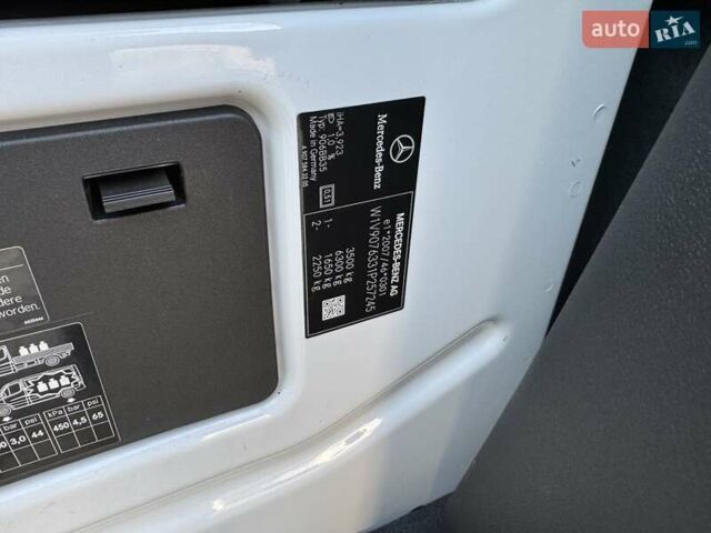 Белый Мерседес Sprinter, объемом двигателя 2.2 л и пробегом 364 тыс. км за 26500 $, фото 32 на Automoto.ua