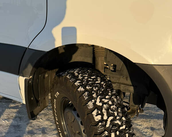 Білий Мерседес Sprinter, об'ємом двигуна 3 л та пробігом 200 тис. км за 53000 $, фото 14 на Automoto.ua