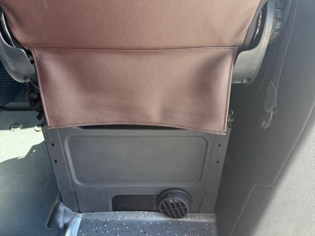 Белый Мерседес Sprinter, объемом двигателя 2.14 л и пробегом 550 тыс. км за 39500 $, фото 25 на Automoto.ua