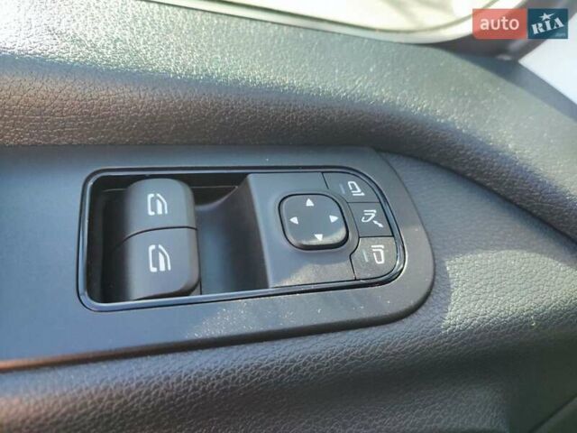 Білий Мерседес Sprinter, об'ємом двигуна 2.2 л та пробігом 274 тис. км за 27800 $, фото 26 на Automoto.ua