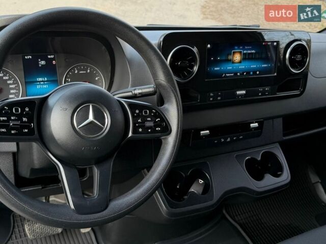 Белый Мерседес Sprinter, объемом двигателя 0 л и пробегом 271 тыс. км за 24800 $, фото 11 на Automoto.ua