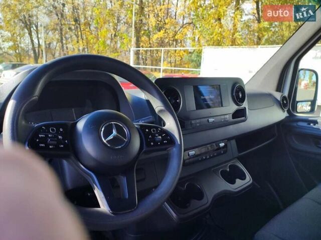 Білий Мерседес Sprinter, об'ємом двигуна 2.2 л та пробігом 274 тис. км за 27800 $, фото 27 на Automoto.ua