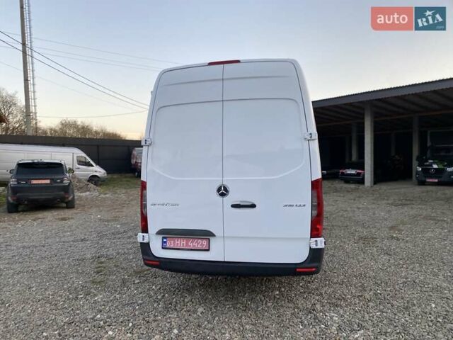 Белый Мерседес Sprinter, объемом двигателя 2.2 л и пробегом 156 тыс. км за 23550 $, фото 11 на Automoto.ua