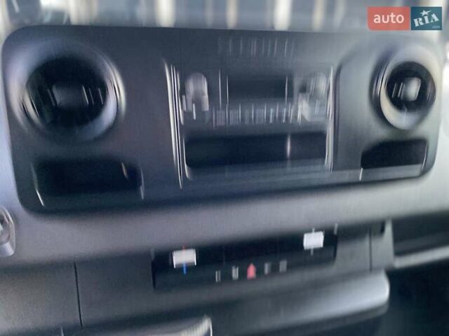 Білий Мерседес Sprinter, об'ємом двигуна 2.2 л та пробігом 156 тис. км за 23550 $, фото 47 на Automoto.ua