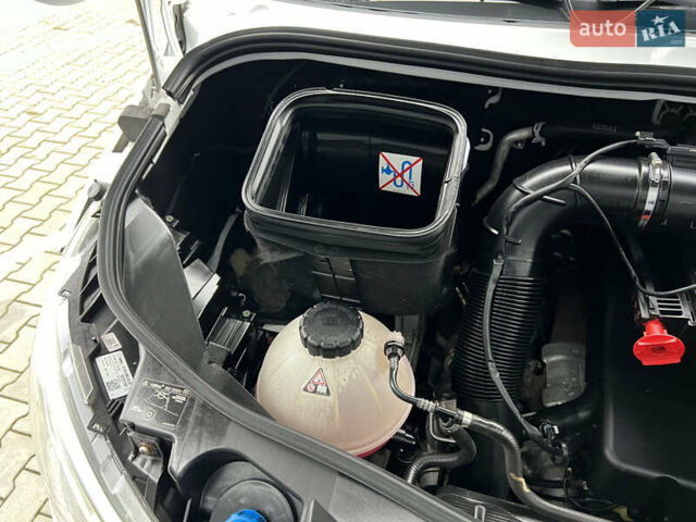 Білий Мерседес Sprinter, об'ємом двигуна 2.2 л та пробігом 249 тис. км за 23900 $, фото 154 на Automoto.ua