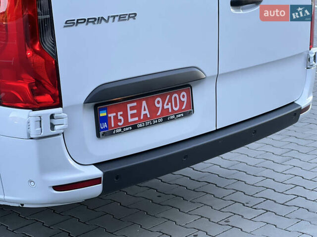 Белый Мерседес Sprinter, объемом двигателя 2.2 л и пробегом 203 тыс. км за 23800 $, фото 61 на Automoto.ua