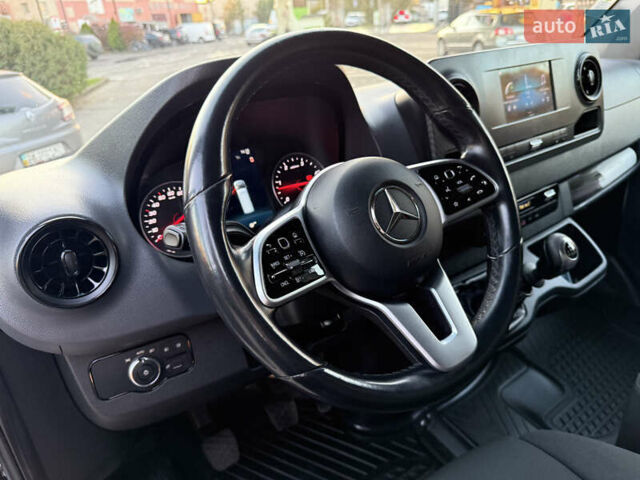 Білий Мерседес Sprinter, об'ємом двигуна 3 л та пробігом 260 тис. км за 34800 $, фото 44 на Automoto.ua