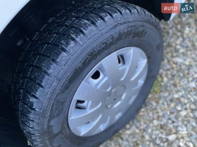 Білий Мерседес Sprinter, об'ємом двигуна 2.3 л та пробігом 140 тис. км за 23400 $, фото 28 на Automoto.ua