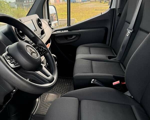 Білий Мерседес Sprinter, об'ємом двигуна 2.14 л та пробігом 265 тис. км за 21500 $, фото 18 на Automoto.ua