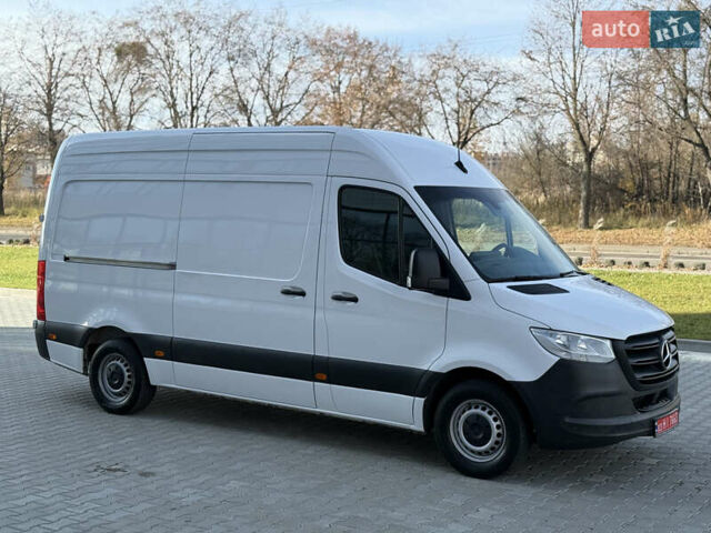Белый Мерседес Sprinter, объемом двигателя 2.2 л и пробегом 233 тыс. км за 24900 $, фото 7 на Automoto.ua